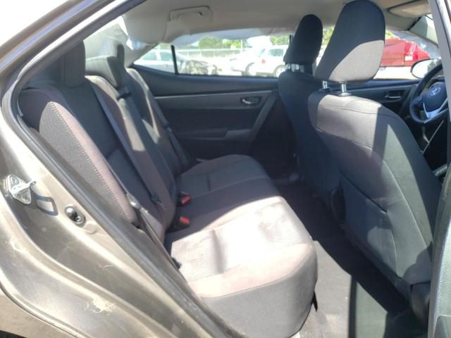 Toyota Corolla • 2010 • 50,000 km 3