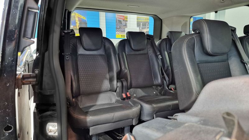 Ford Transit Custom • 2020 • 61,430 km 9