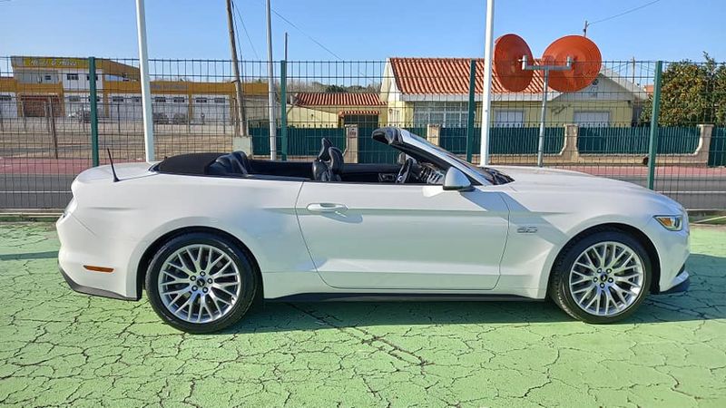 Ford Mustang • 2016 • 40,000 km 3