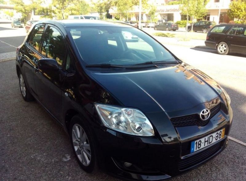 Toyota Auris • 2009 • 170,000 km 1