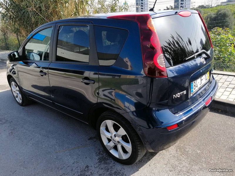Nissan Note • 2010 • 200,000 km 3