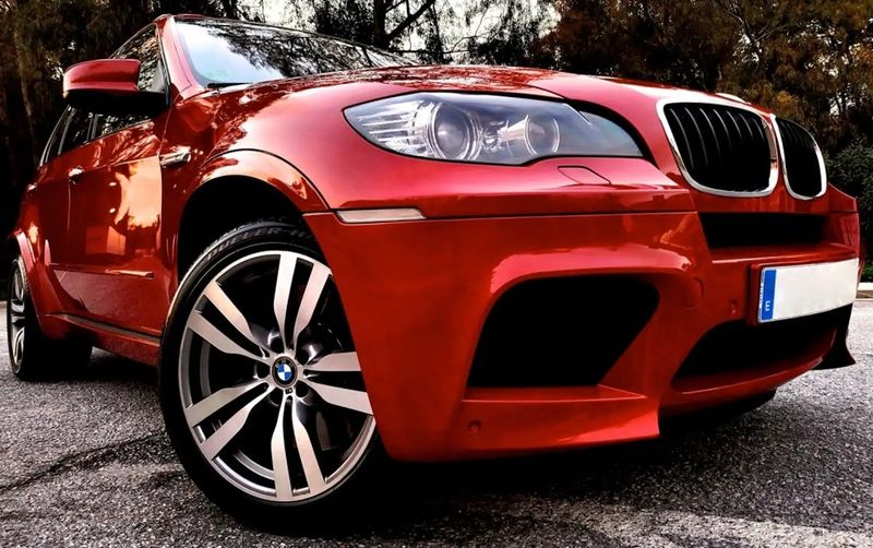 BMW X5 • 2010 • 129,900 km 6