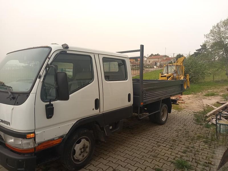 Mitsubishi Fuso canter • 2001 • 150,000 km 6