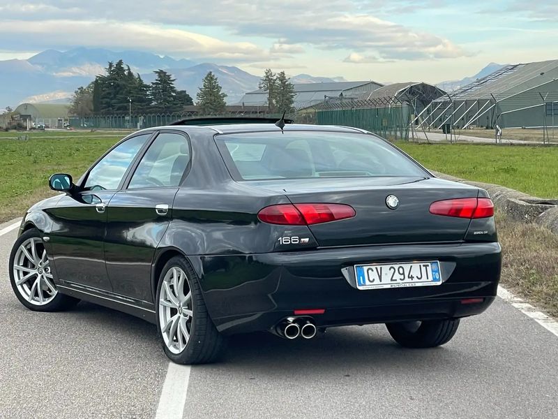 Alfa Romeo 166 • 2005 • 67,000 km 3