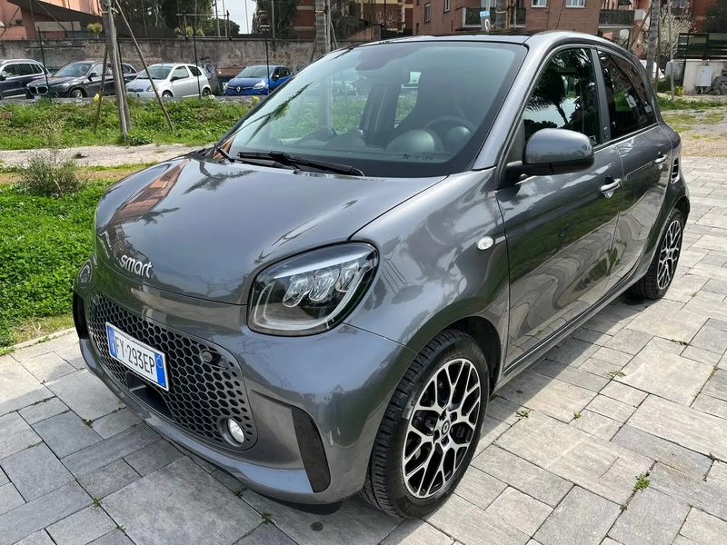 Smart Forfour • 2020 • 29,000 km 1