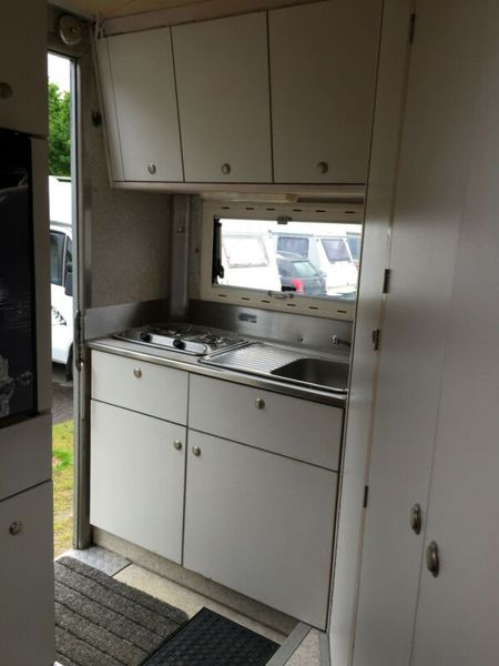 Toyota Land Cruiser • 2001 • 92,500 km 12