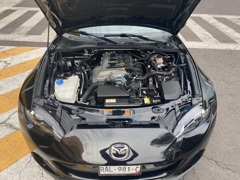 Mazda MX-5 • 2017 • 33,000 km 19