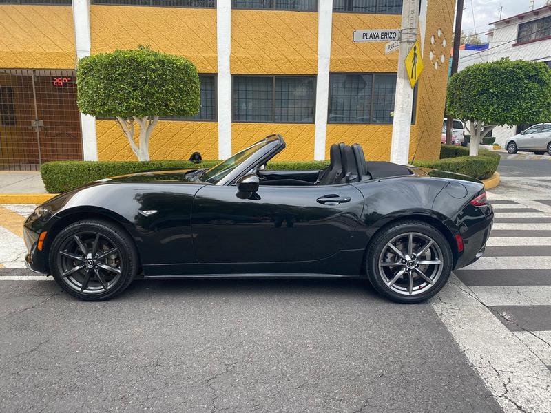 Mazda MX-5 • 2017 • 33,000 km 20