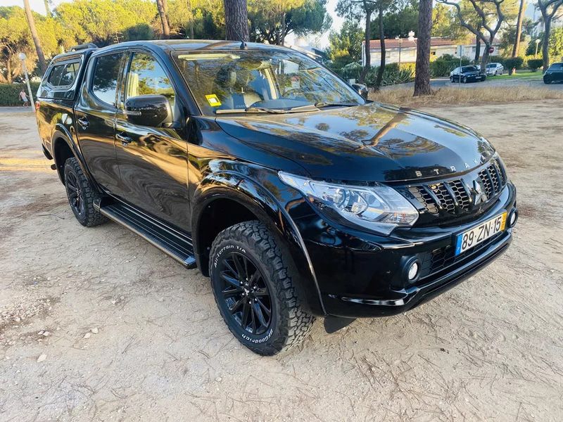 Mitsubishi L200 Pick up • 2019 • 60,000 km 4