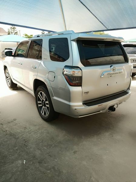 Toyota 4Runner • 2021 • 2 km 3