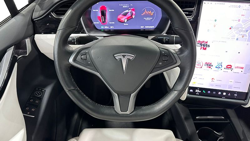 Tesla Model X • 2019 • 51,000 km 15