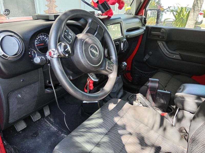 Jeep Wrangler • 2011 • 36,000 km 1