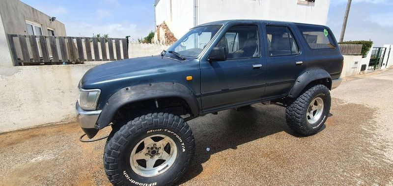 Toyota 4-Runner • 1994 • 222,000 km 1