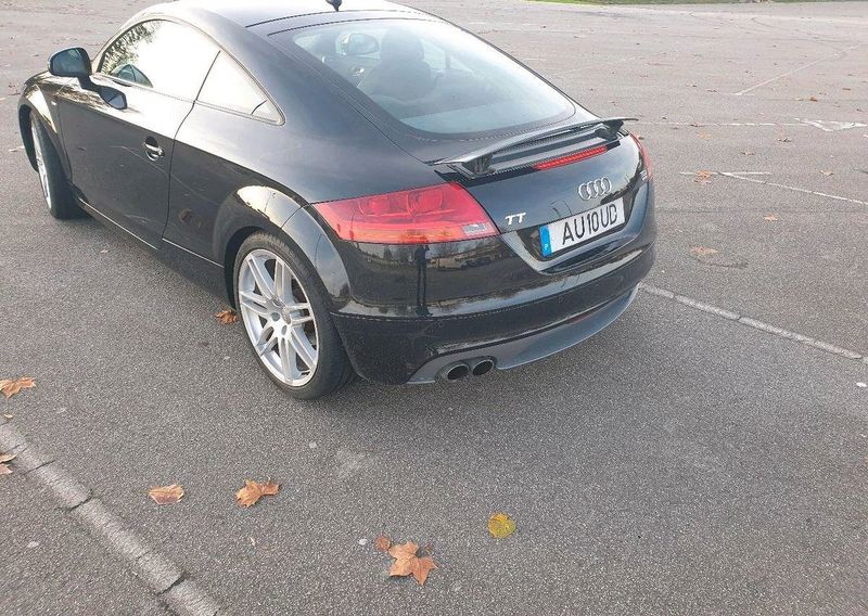 Audi TTS • 2009 • 141,000 km 1