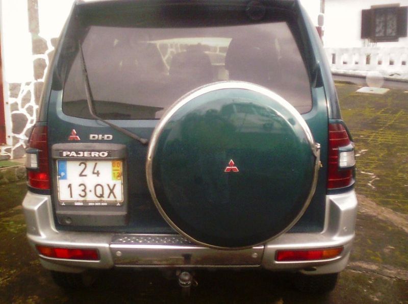 Mitsubishi Pajero • 2000 • 180,000 km 2