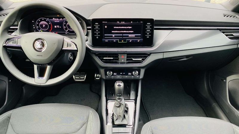 Škoda Favorit • 2019 • 57,000 km 7