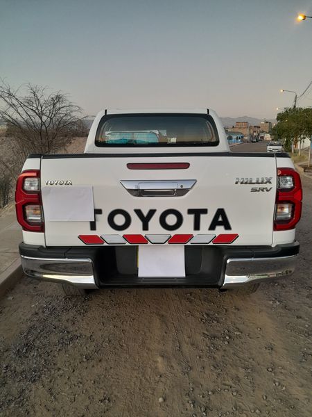 Toyota Hilux • 2021 • 45,000 km 5