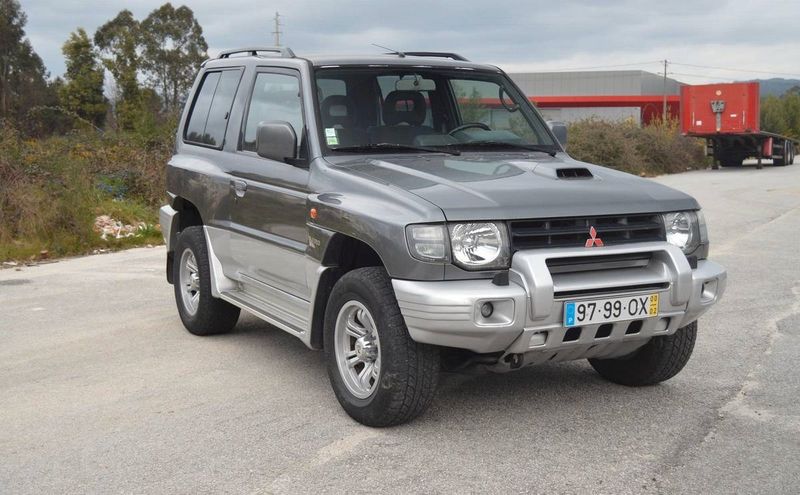 Mitsubishi Pajero • 2000 • 250,000 km 1