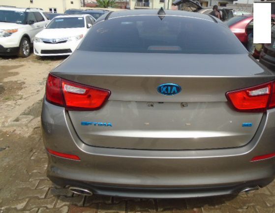 Kia Optima • 2017 • 50,000 km 3