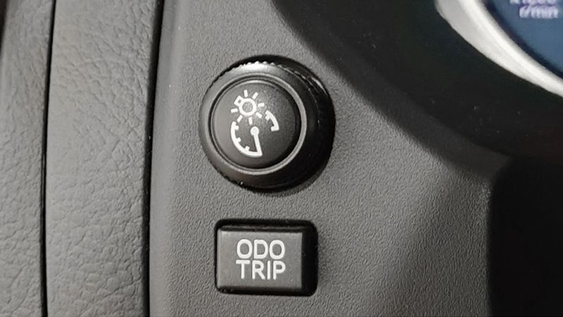 Toyota Land Cruiser • 2022 • 21,400 km 21