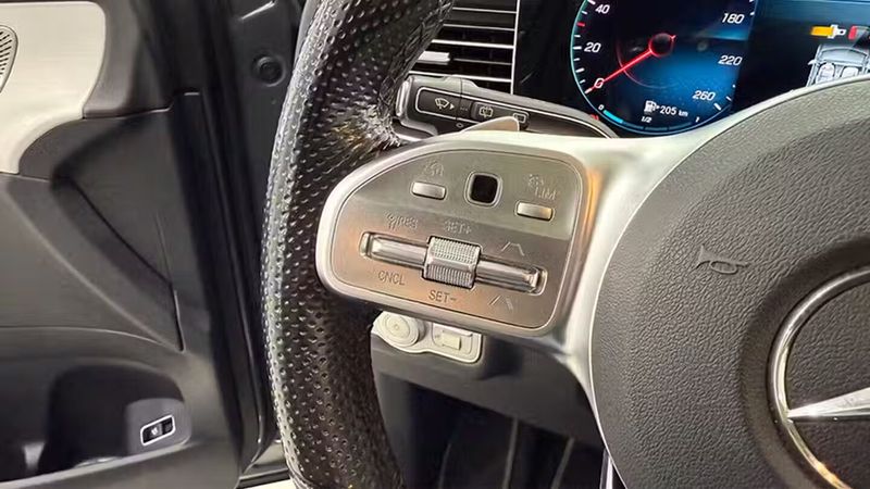 Mercedes-Benz GLE • 2021 • 122,013 km 27