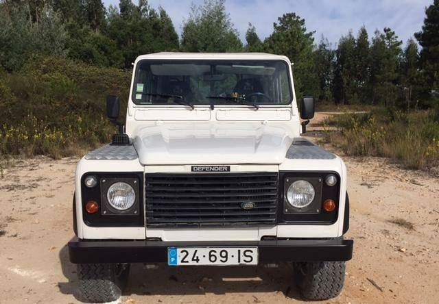 Land Rover Defender • 1997 • 170,000 km 1