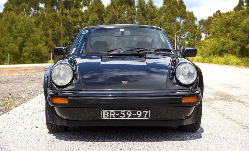 Porsche 911 • 1980 • 100,000 km 1