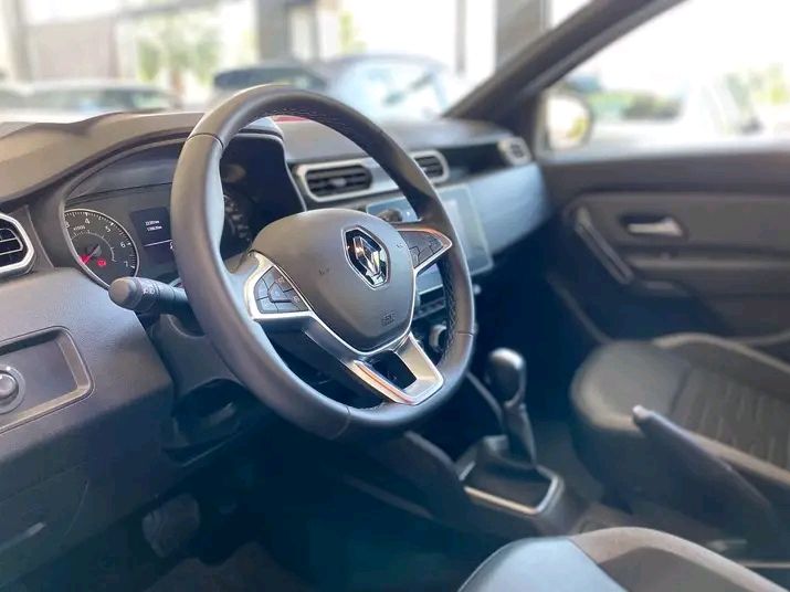 Renault Duster • 2019 • 2 km 3