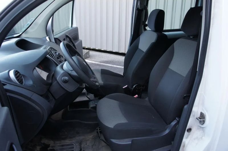 Renault Kangoo • 2017 • 31,818 km 2