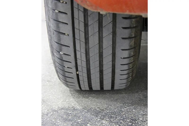 Renault Clio • 2023 • 6,109 km 13