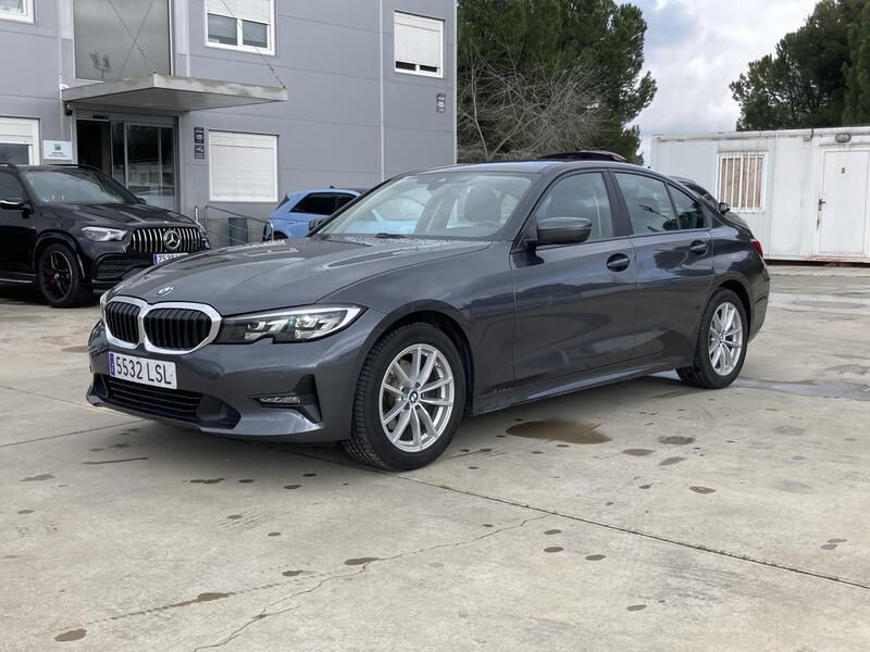 BMW 3 Series • 2021 • 81,000 km 1