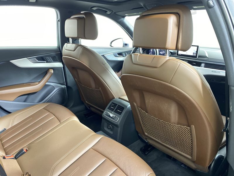 Audi A4 • 2017 • 67,149 km 5