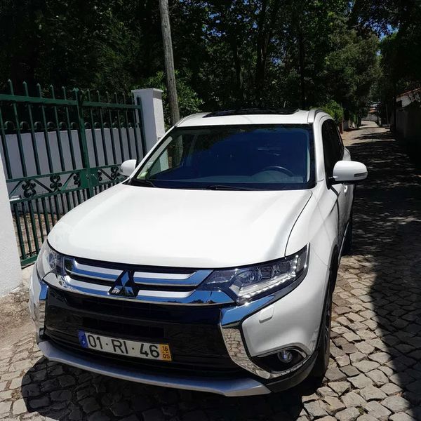 Mitsubishi Outlander • 2016 • 80,000 km 1