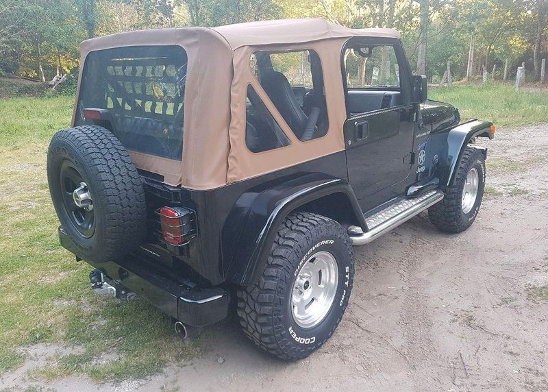 Jeep Wagoneer • 1997 • 10,000 km 5