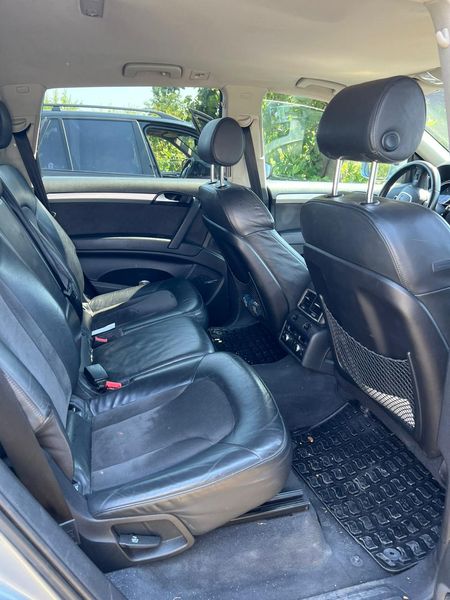 Audi Q7 • 2006 • 311,000 km 10