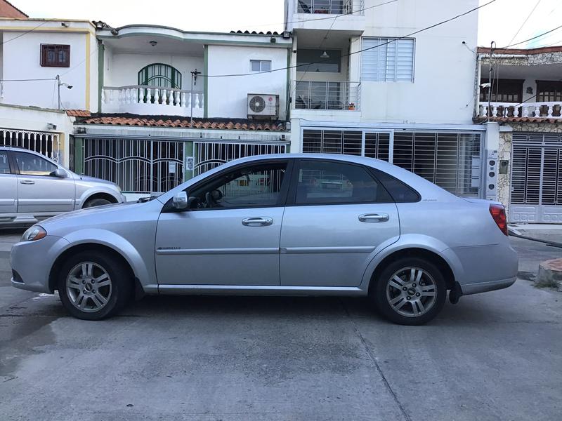 Chevrolet Optra • 2010 • 142,000 km 3