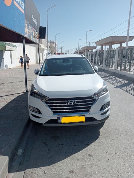 Hyundai Tucson • 2020 • 72,000 km 2