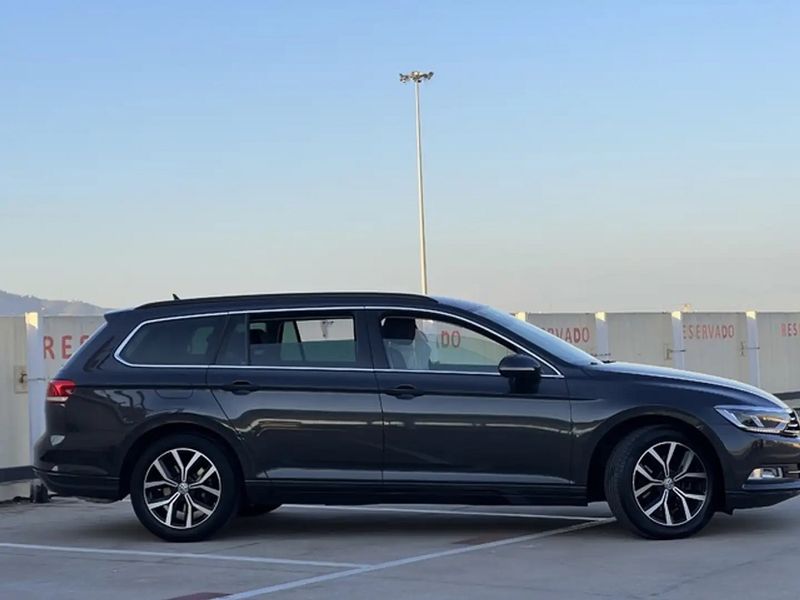 Volkswagen Passat Variant • 2018 • 53,500 km 3