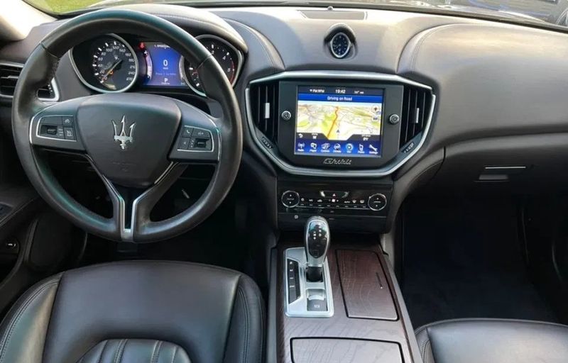 Maserati Ghibli • 2015 • 69,000 km 2