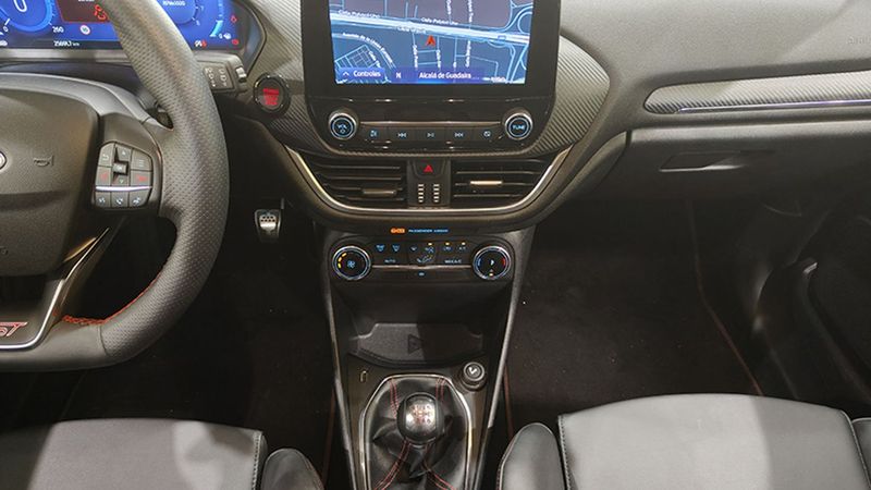 Ford Fiesta • 2022 • 25,694 km 24