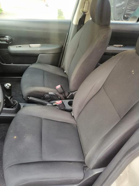 Nissan Tiida • 2015 • 107,000 km 4