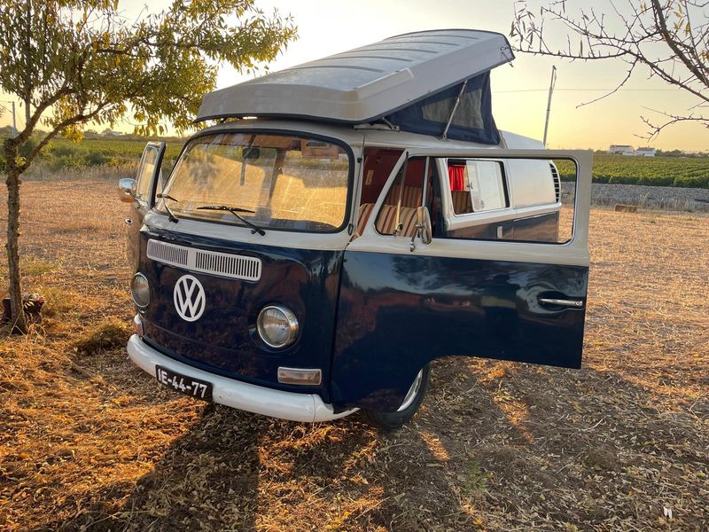 Volkswagen T4 Caravelle • 1971 • 64,000 km 3