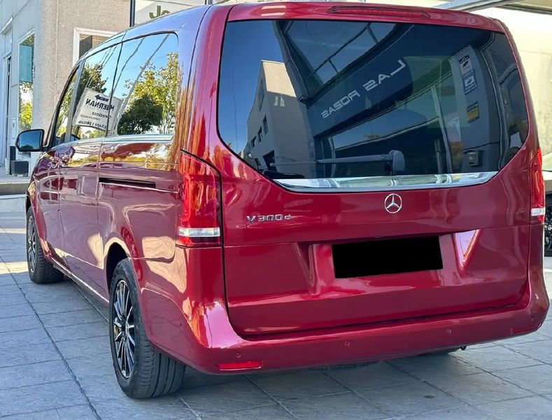 Mercedes-Benz 310 Van • 2020 • 54,000 km 7