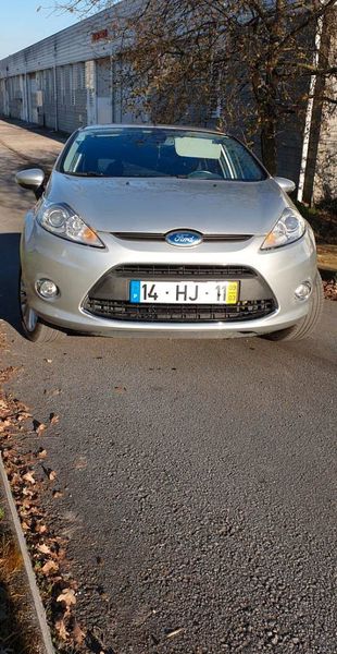 Ford Fiesta • 2009 • 90,000 km 1
