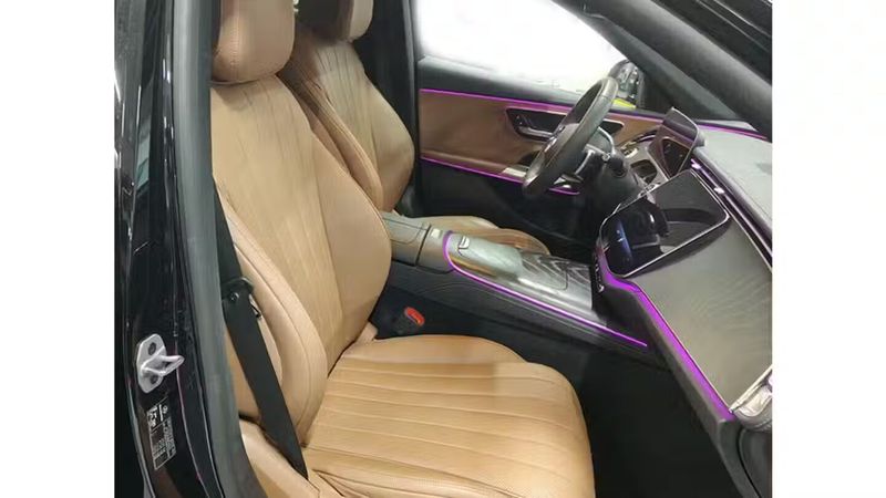 Mercedes-Benz E • 2024 • 55,299 km 13