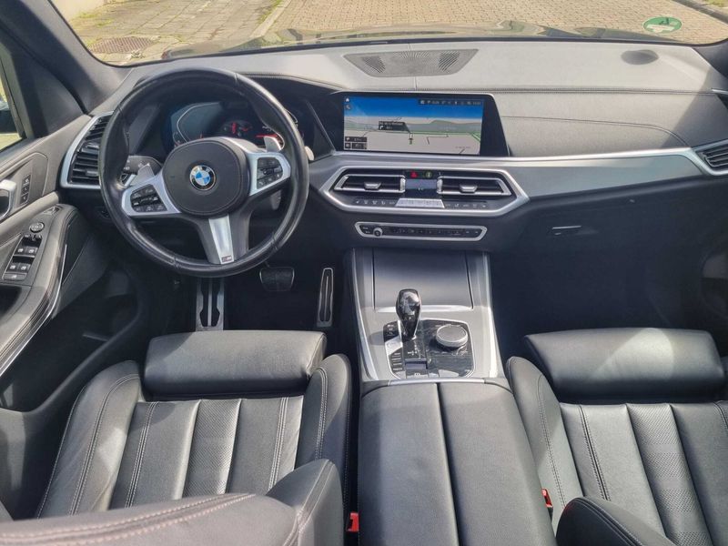 BMW X5 • 2021 • 127,000 km 6