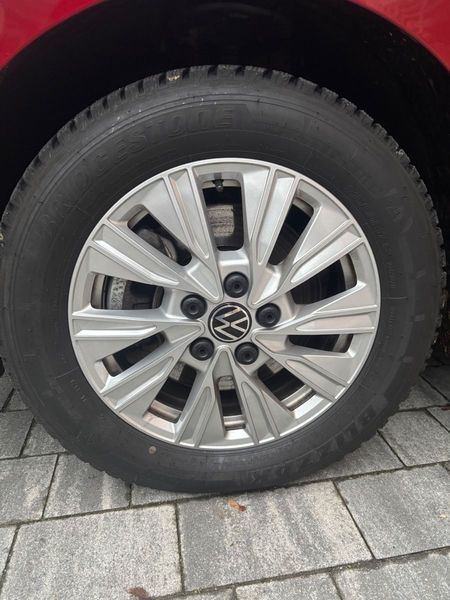 Volkswagen Multivan • 2021 • 49,800 km 12