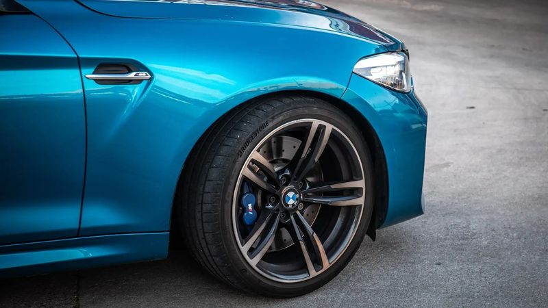 BMW 2 Series • 2018 • 61,300 km 7