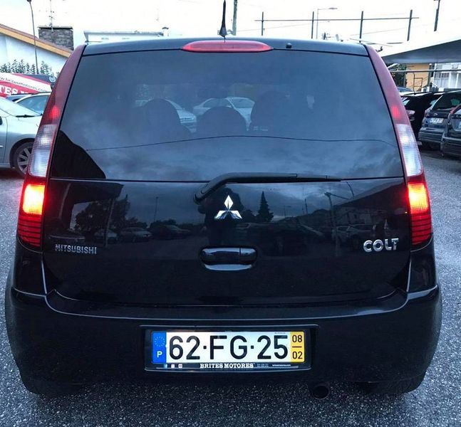 Mitsubishi Colt • 2008 • 130,000 km 3