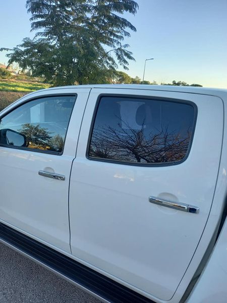 Isuzu D-MAX • 2018 • 88,000 km 4